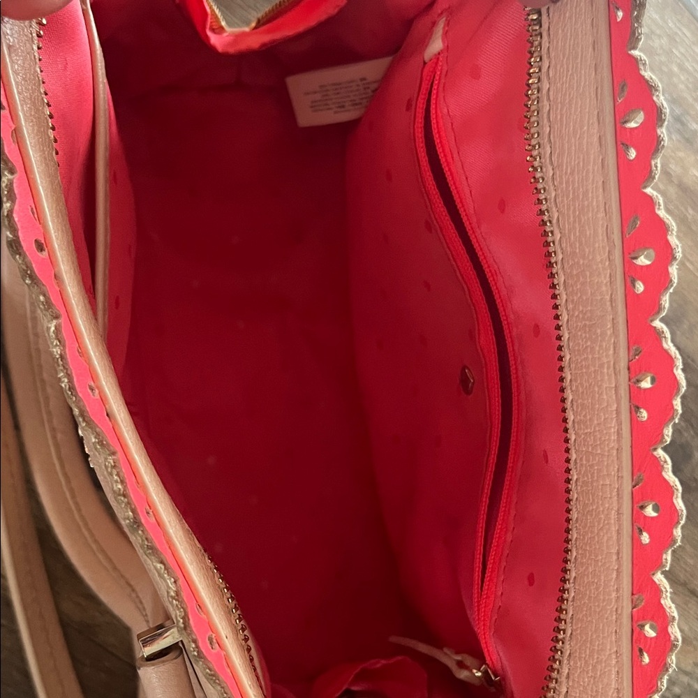 Kate Spade purse - Picture 4 of 7